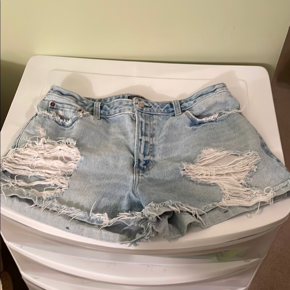 Abercrombie & Fitch preowned Light Blue Jean Shorts Distressed Design